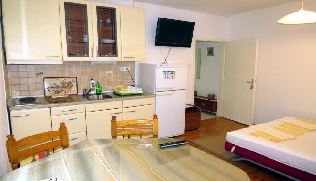 Apartments Corluka Башка-Вода Экстерьер фото